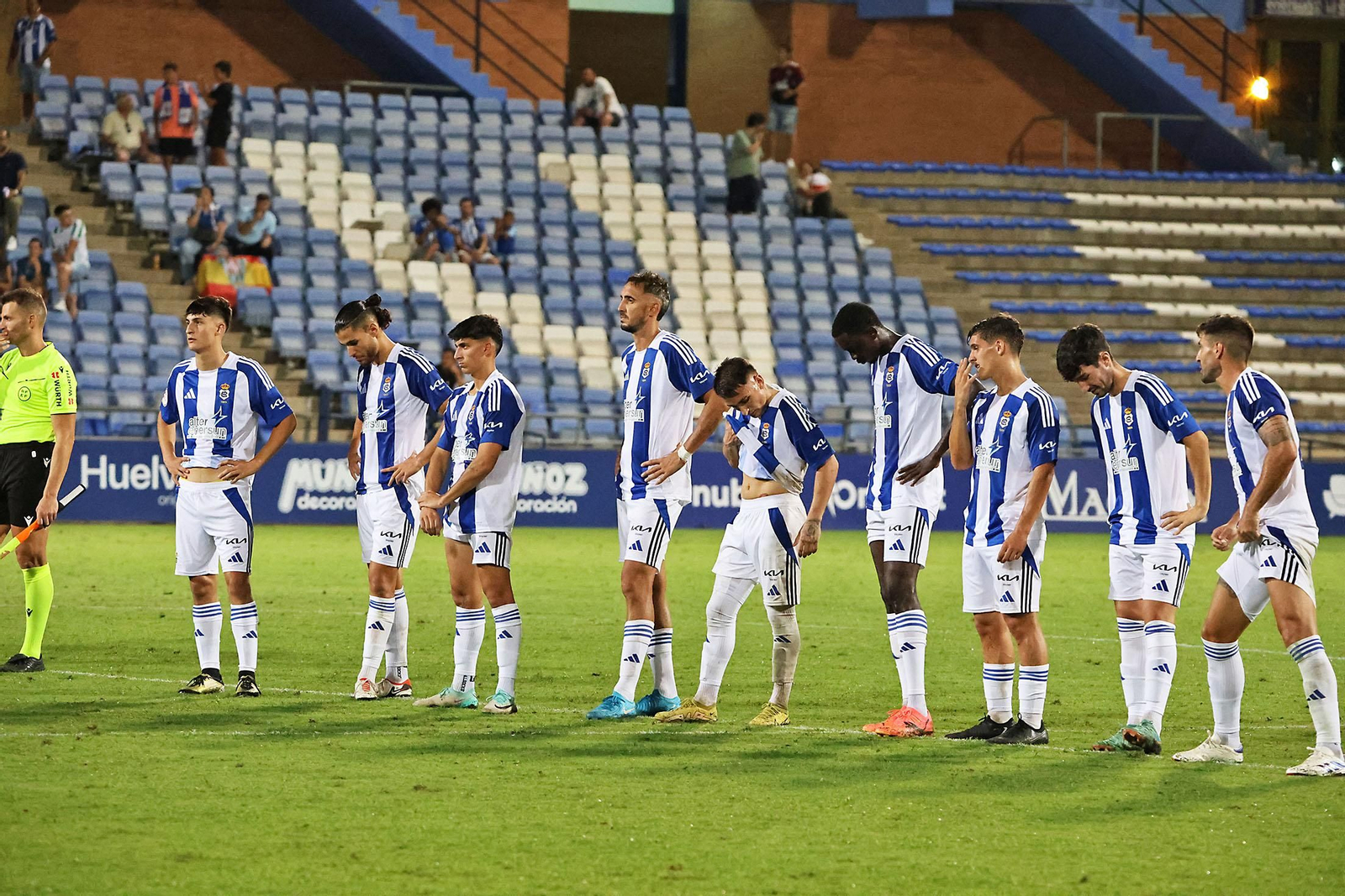 Las mejores imágenes del Trofeo Colombino entre el Recreativo de Huelva y el Córdoba CF