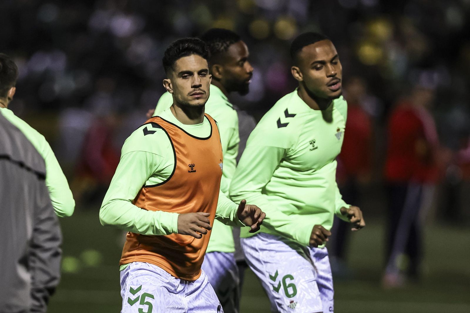 Las fotos del Sant Andreu - Betis de Copa del Rey