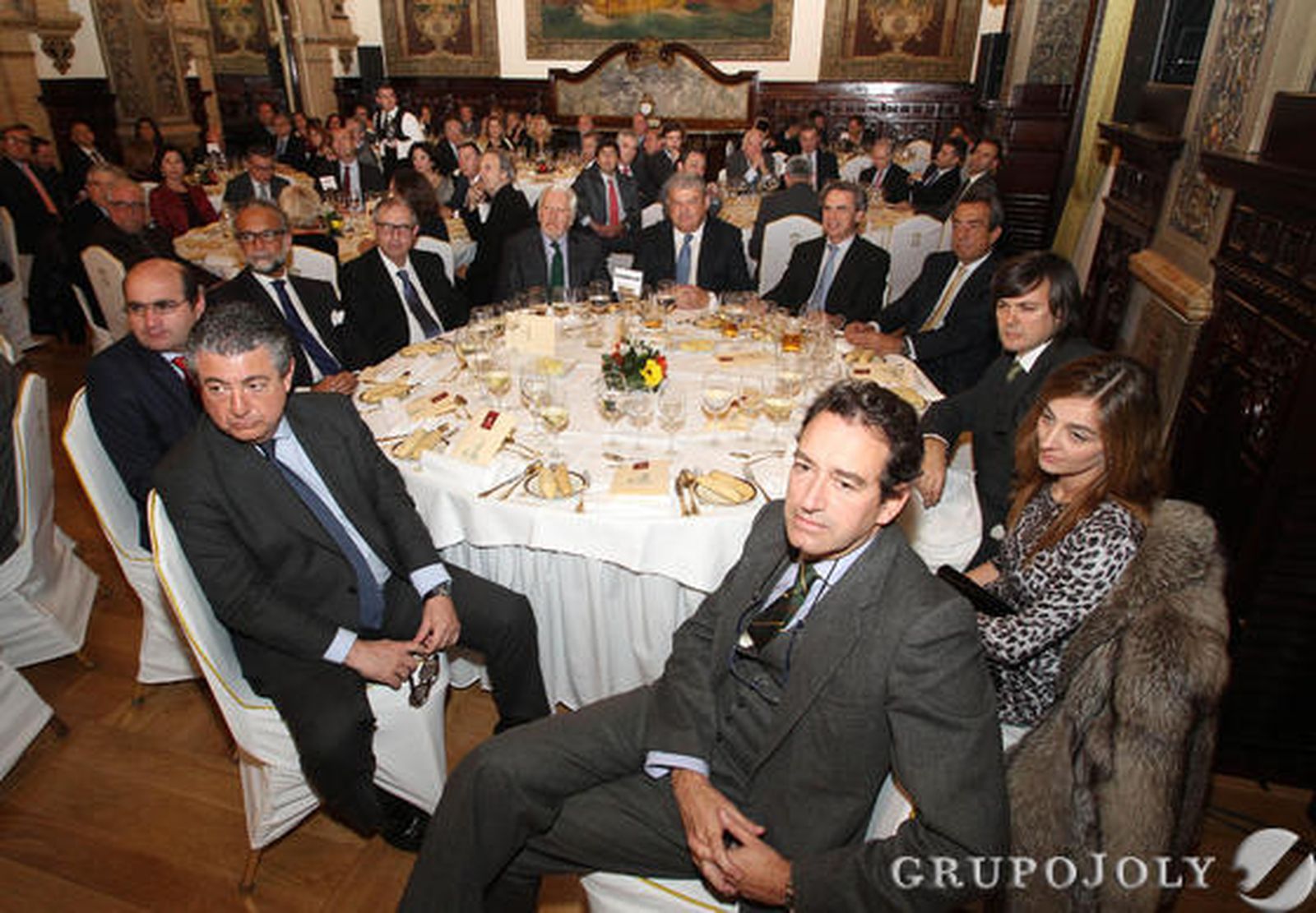 Félix Puebla, José Uceda, José María O'Kean, Guillermo Jiménez, Francisco Ballester, José María Gil Arévalo, José Luis Calvo,  Alberto Yarte, Alfonso Castro, Nieves López y Felipe Medina./ Antonio Pizarro/Juan Carlos Vázquez/ Juan Carlos Muñoz/Belén Vargas