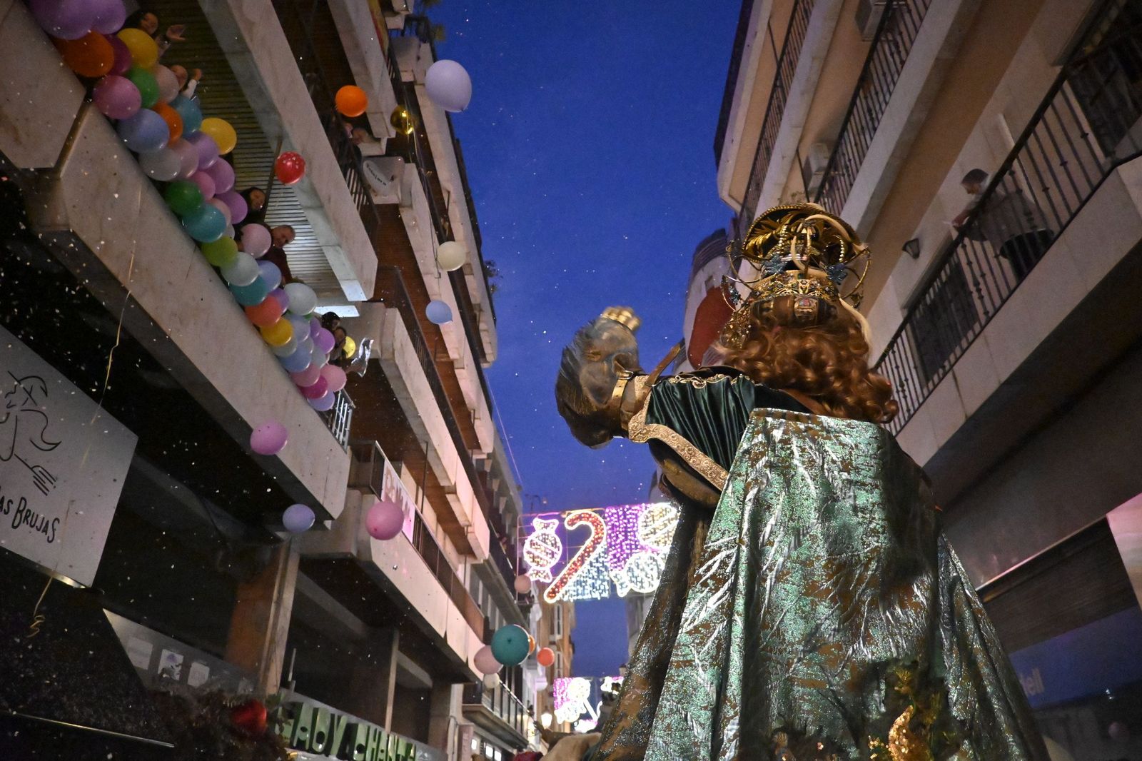 Las mejores fotografías de la llegada de los Reyes Magos a Huelva