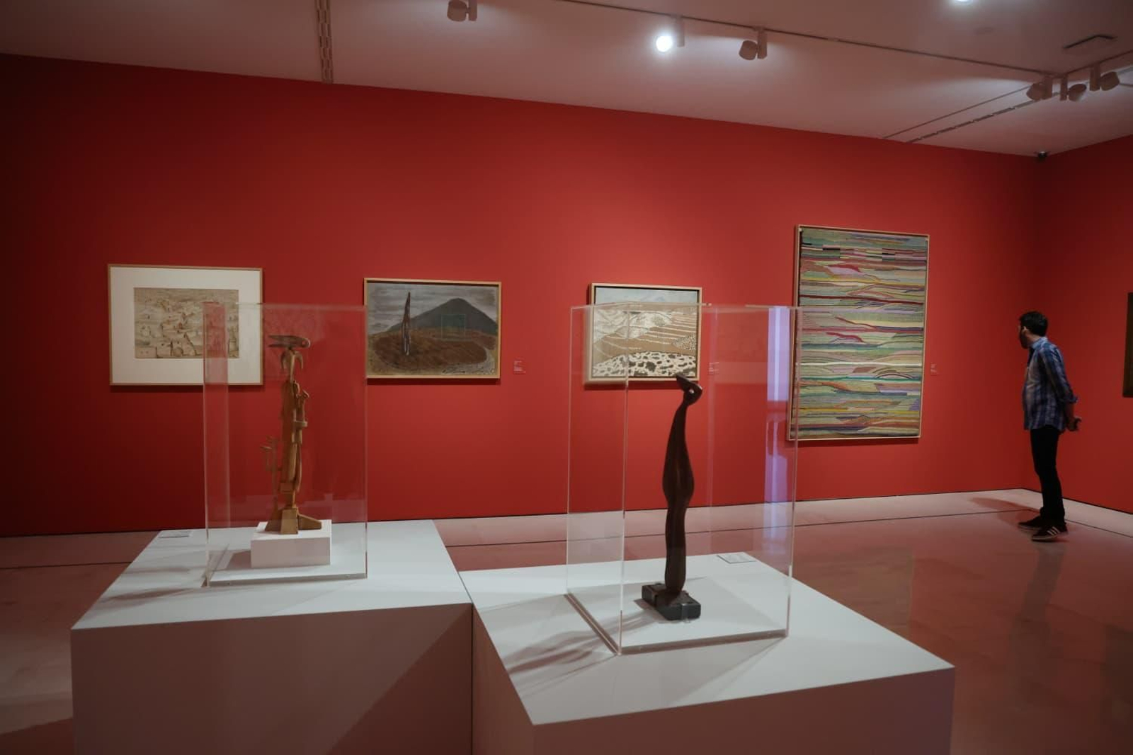 La exposición 'Telúricos y primitivos' en el Museo Thyssen de Málaga, en imágenes