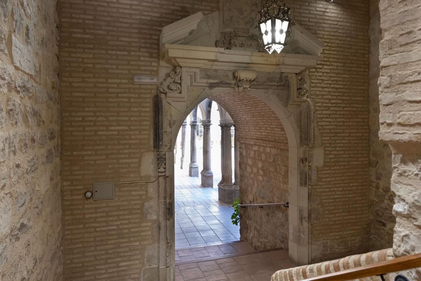 El Archivo Histórico Provincial de Jaén: de convento a guardián de la cultura El Archivo Histórico Provincial de Jaén: de convento a guardián de la cultura