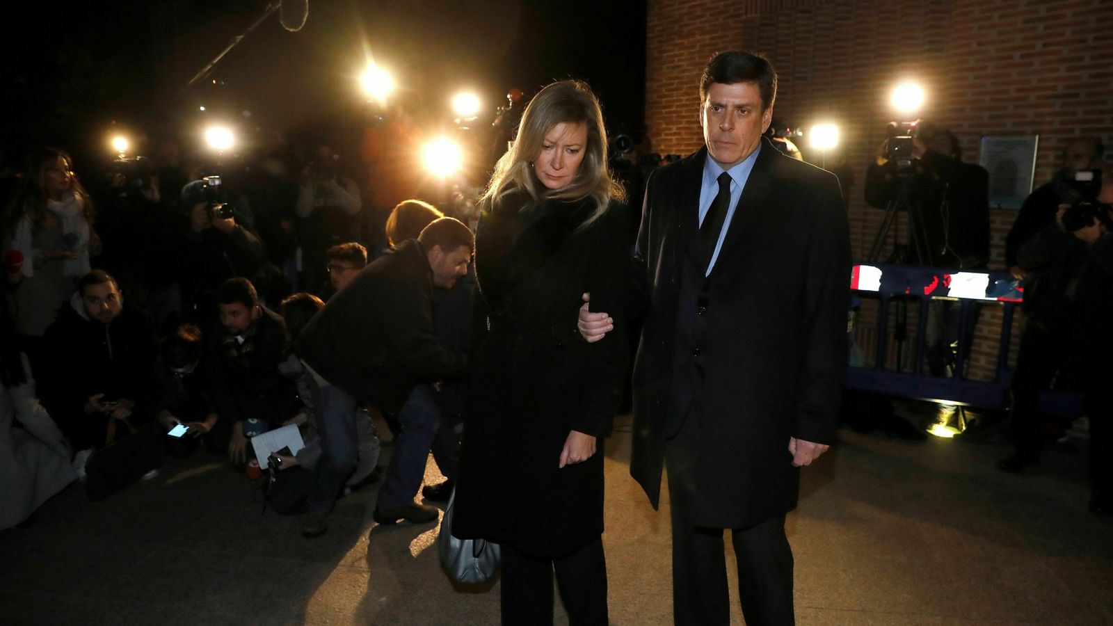 Los padres de Diana no estaban de acuerdo con el proyecto.