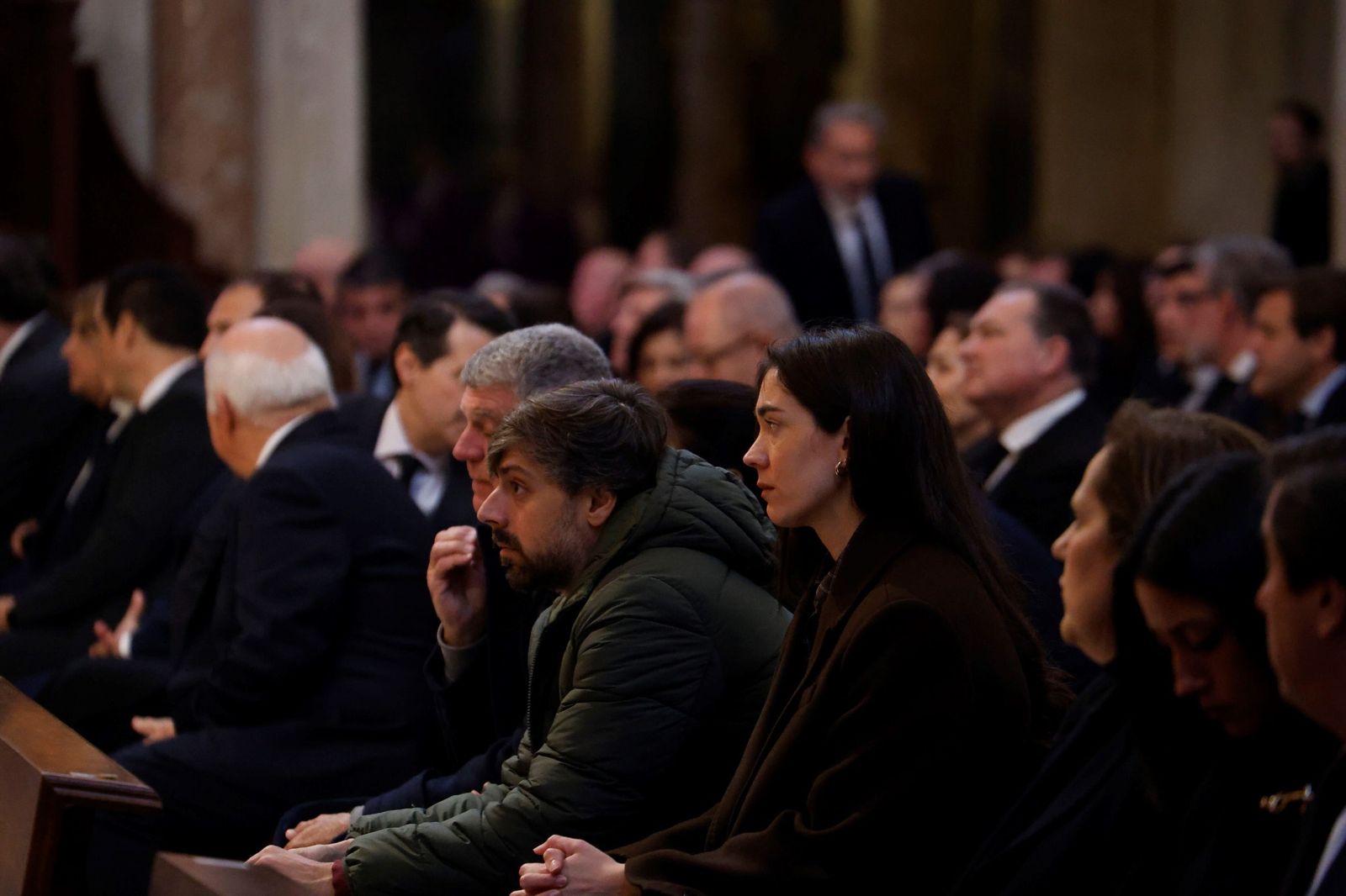 Las imágenes del funeral en Córdoba por las víctimas de la tragedia de Adamuz