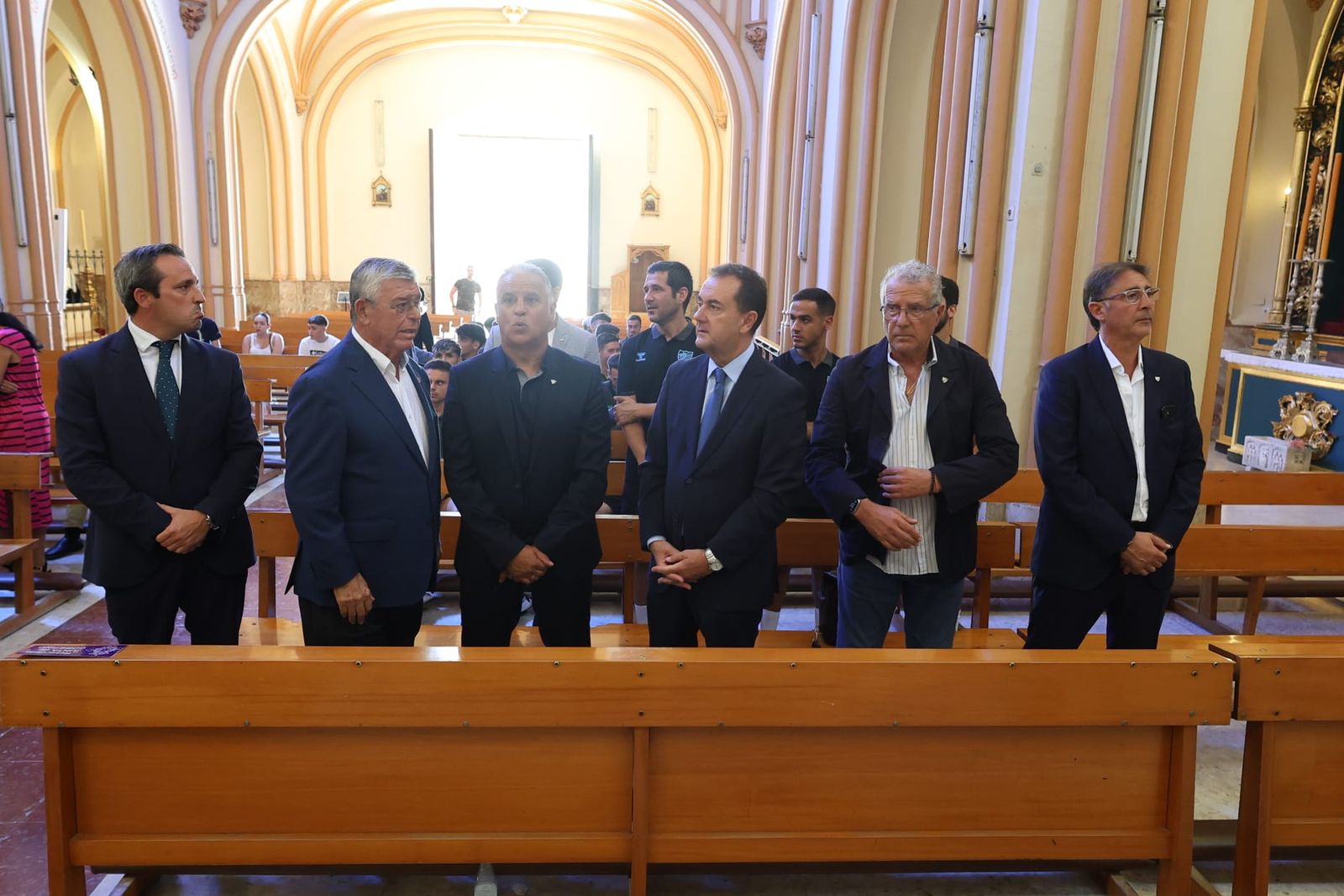 Las fotos del Málaga CF en su visita al Cautivo