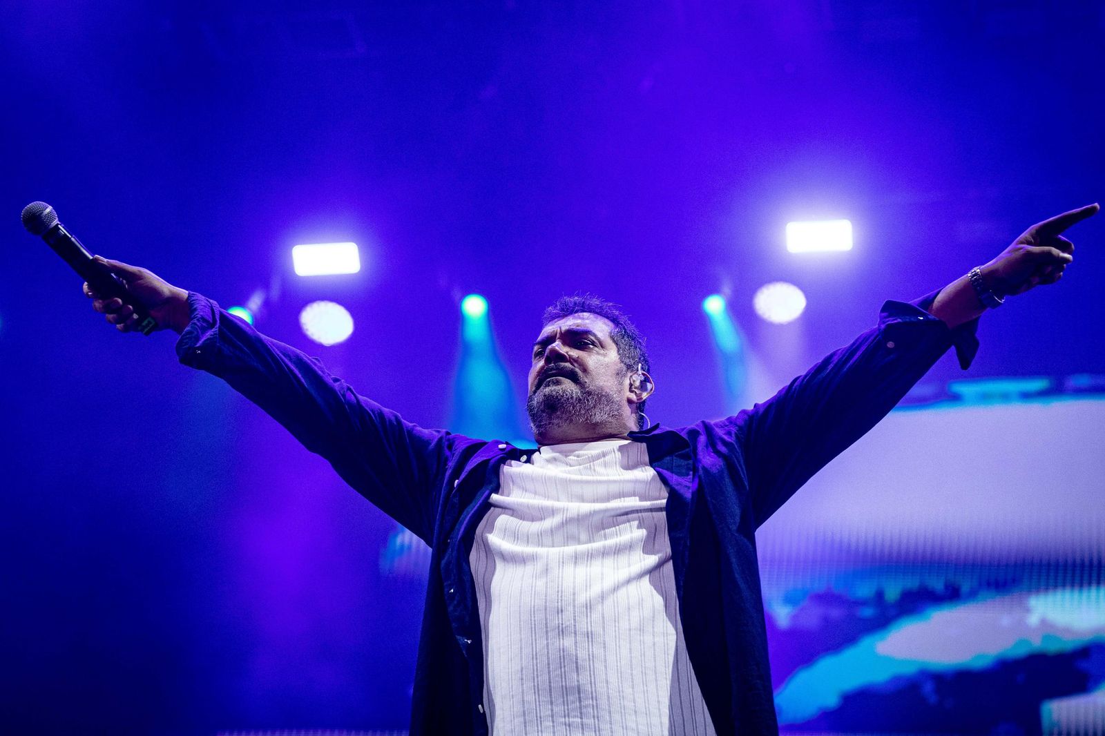 Búscate en las imágenes del concierto de Los Chichos en Concert Music de Chiclana