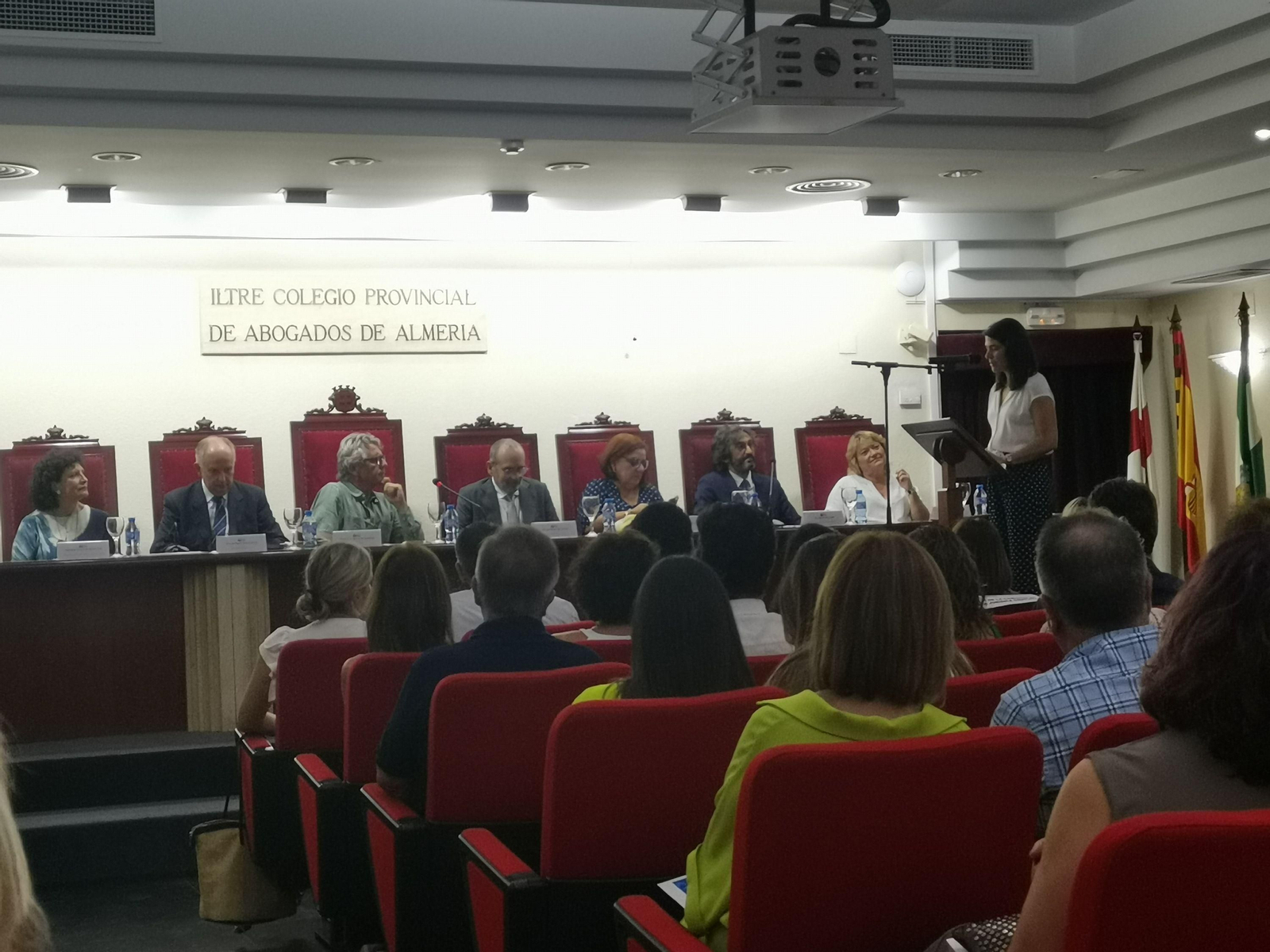 Los abogados de Almería celebran el Día de la Justicia Gratuita con peticiones de mejoras retributivas Los abogados de Almería celebran el Día de la Justicia Gratuita con peticiones de mejoras retributivas