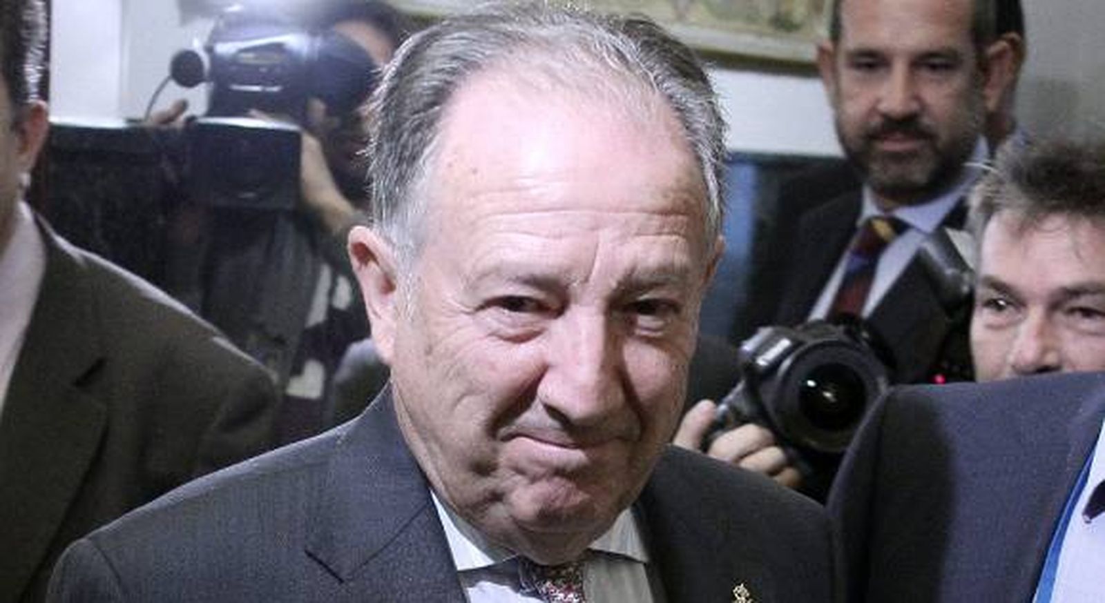 El CNI niega haber espiado a políticos y deja satisfechos a los partidos