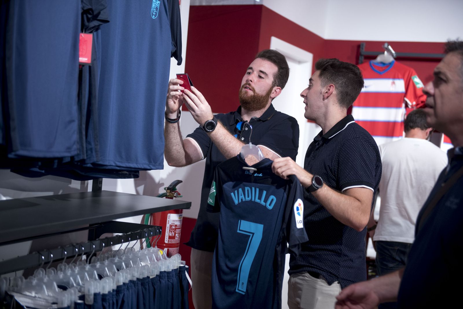 El Granada CF estrena su tienda Nike