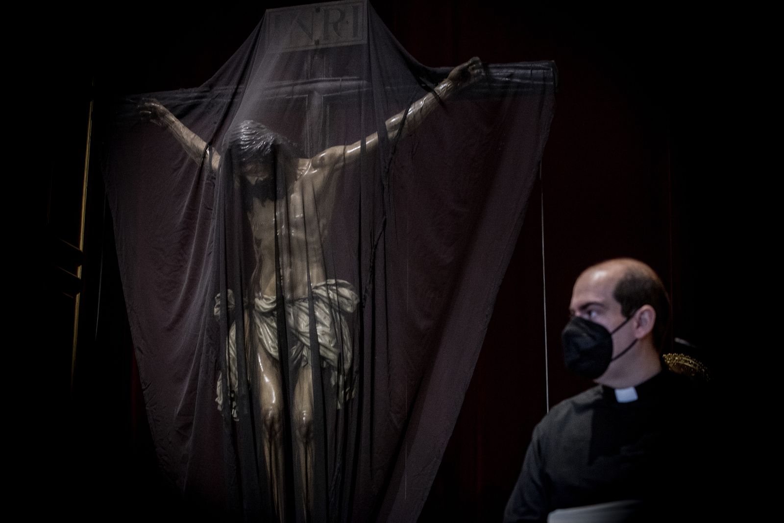 Las imágenes de El Cristo de la Buena Muerte de los Estudiantes velado