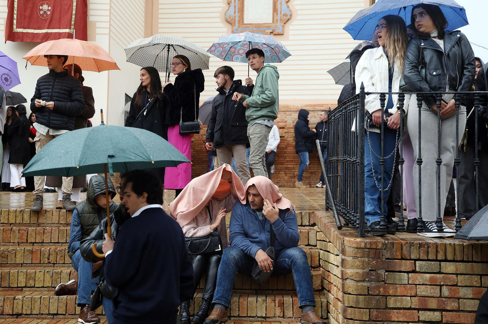 Las mejores imágenes del Martes Santo en Huelva: Hermandad de Pasión