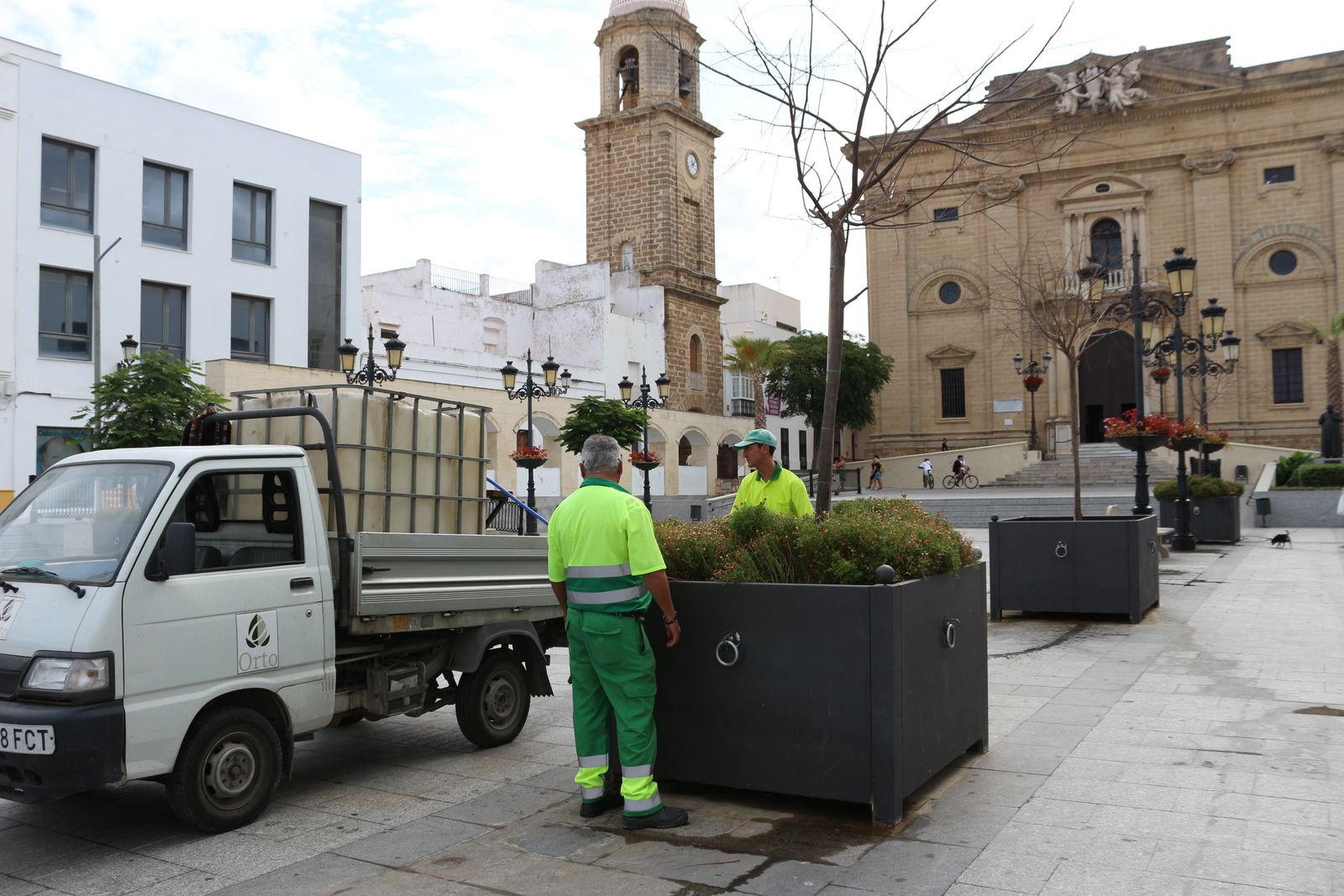Trabajos que se están realizando en la Plaza Mayor como parte del citado plan.
