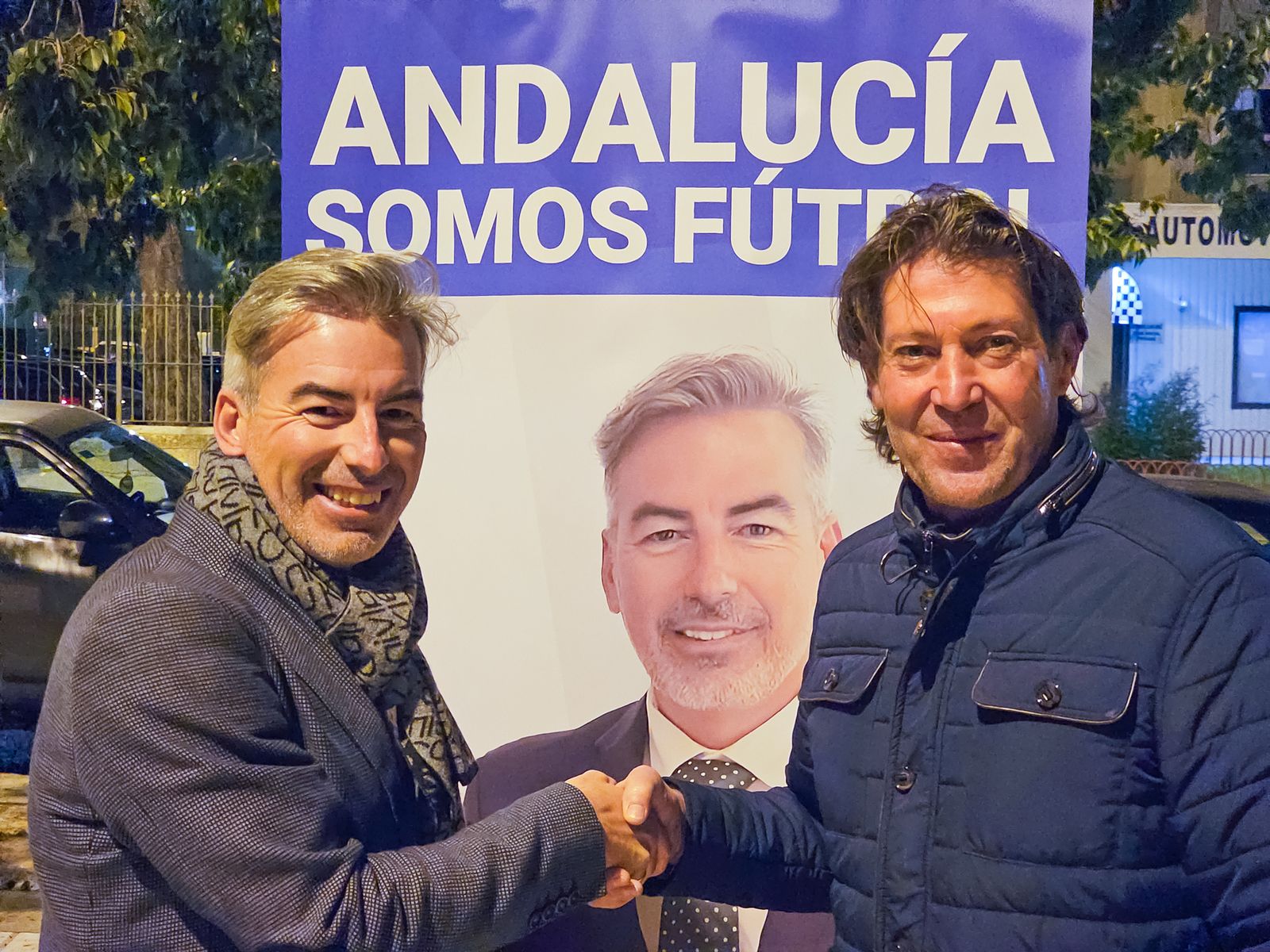 Paco Luna, junto a Juan Carlos Crespo, candidato a la presidencia de la RFAF.