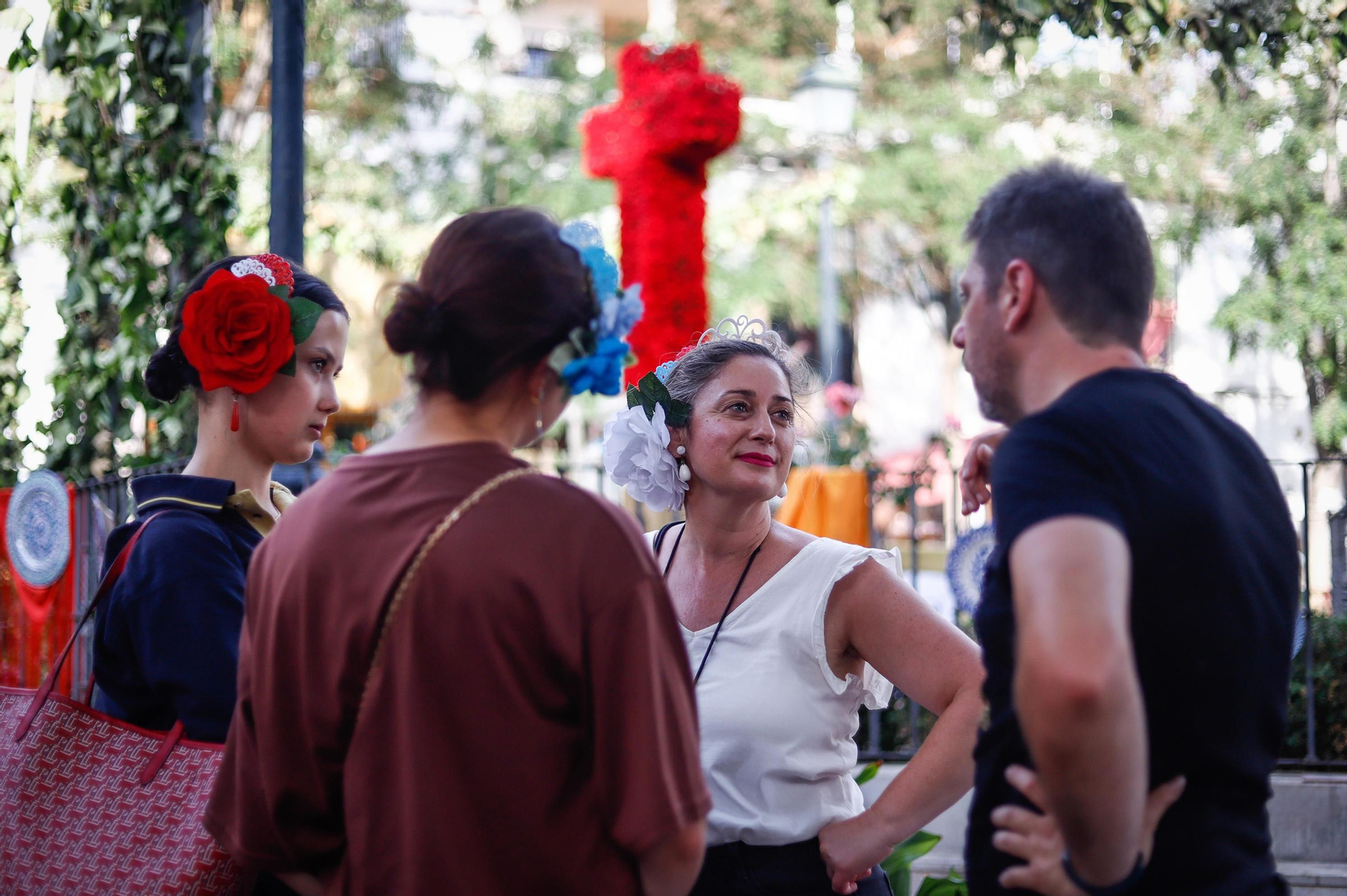 Así celebra Granada sus Cruces, en imágenes