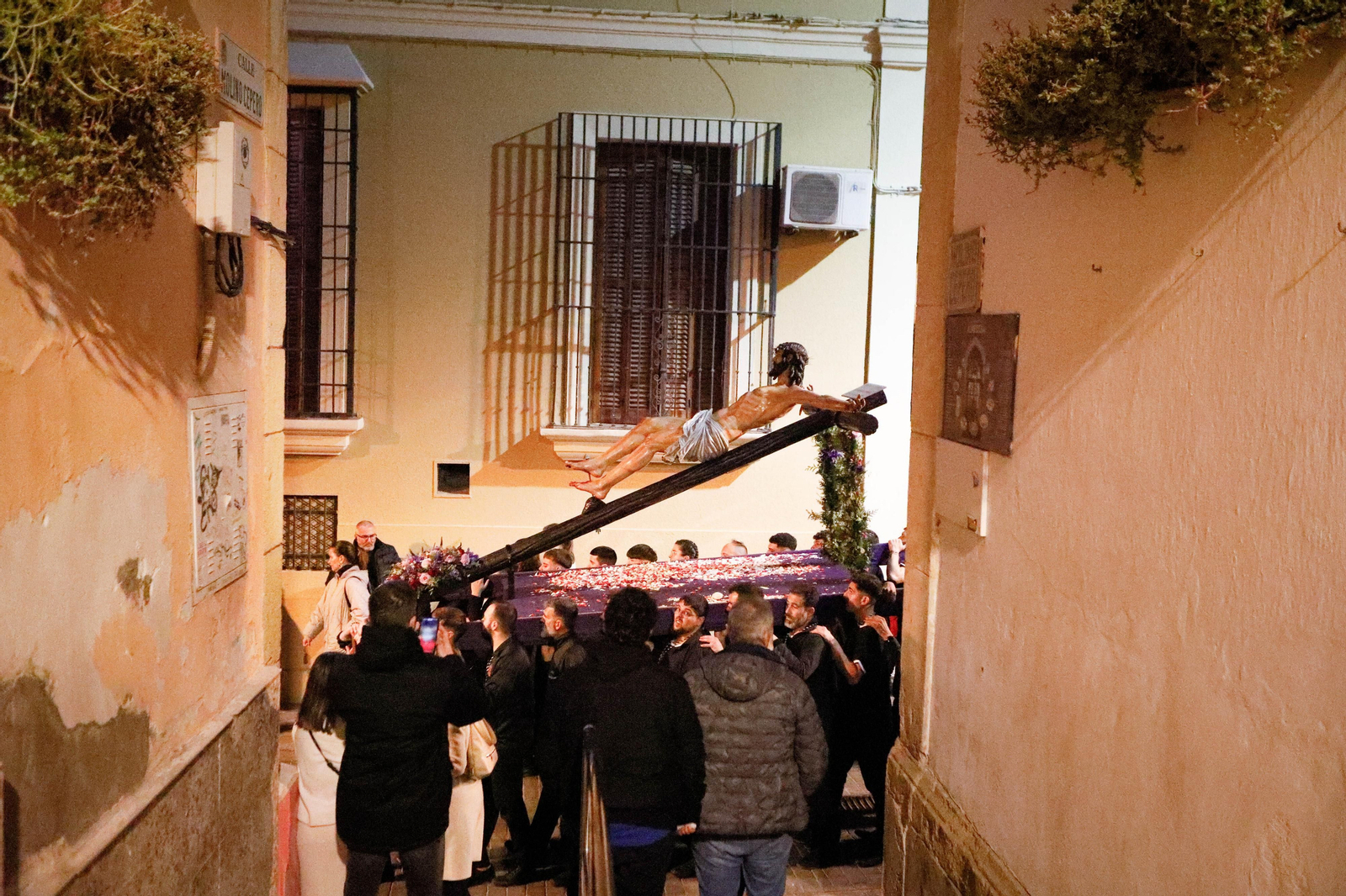 La procesión del Calvario, en imágenes