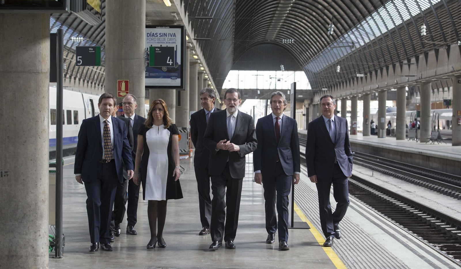 Las imágenes de la conmemoración de los 25 años del AVE