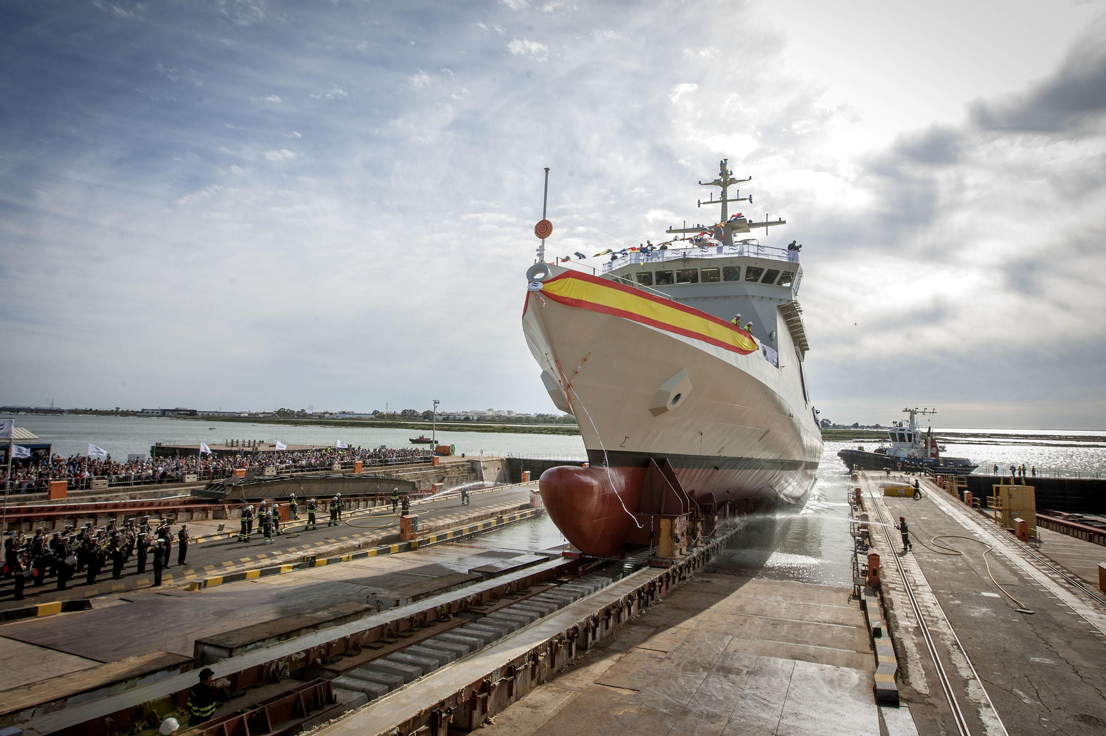 Botadura del BAM 'Audaz'