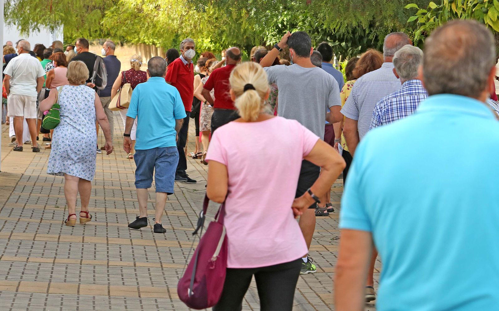 Vacunación masiva en el campus de la UCA en Jerez