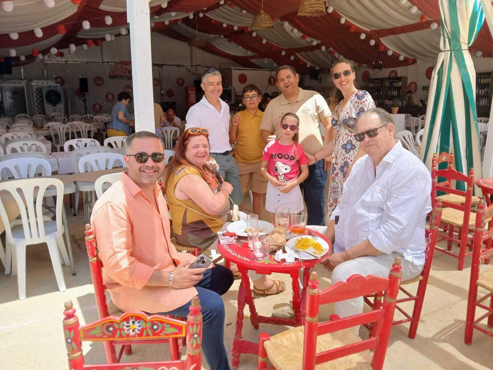 Las imágenes del jueves de fiesta en la Feria de Chiclana 2024