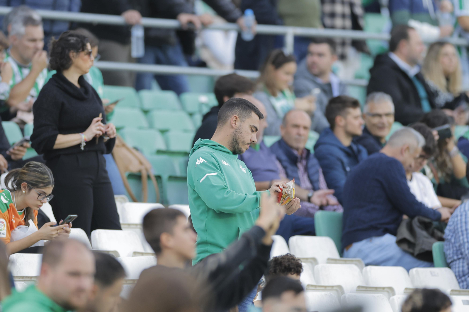 Búscate en las fotos del Betis-Real Madrid