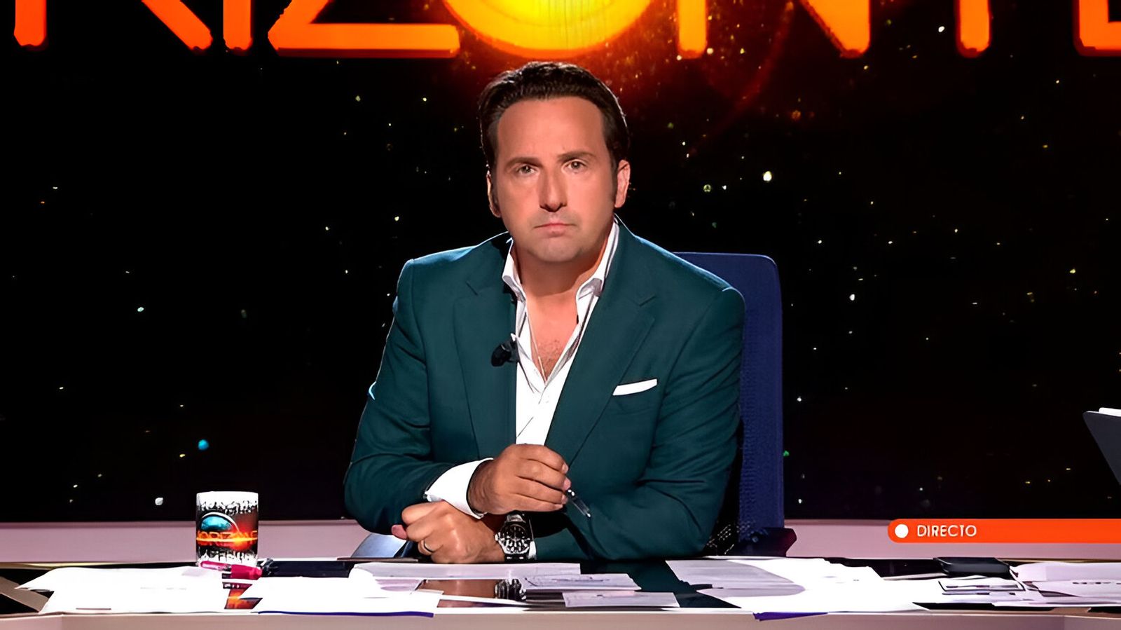 Iker Jiménez presenta junto a su mujer, Carmen Porter, el programa 'Horizonte'.