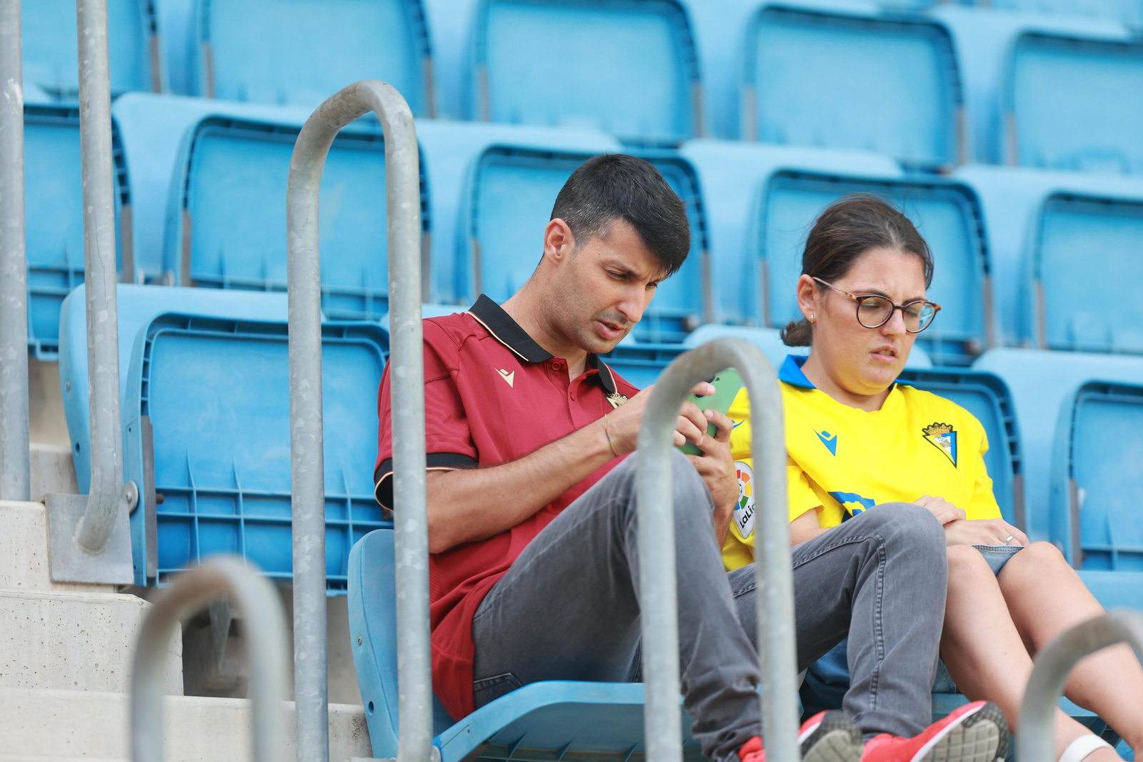 Búscate en las imágenes del Cádiz CF-Girona