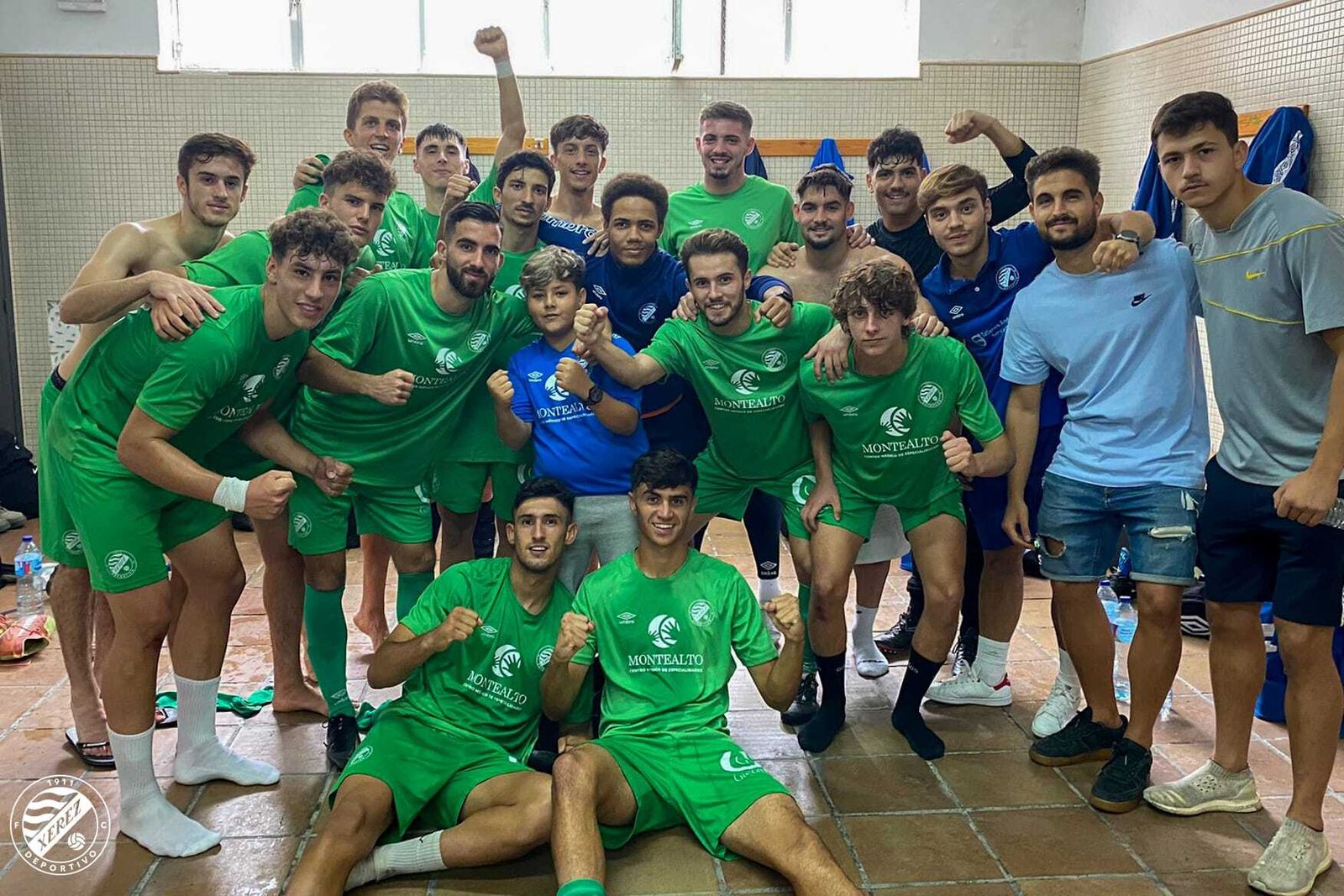 Los xerecistas celebran su primer triunfo a domicilio de la temporada.