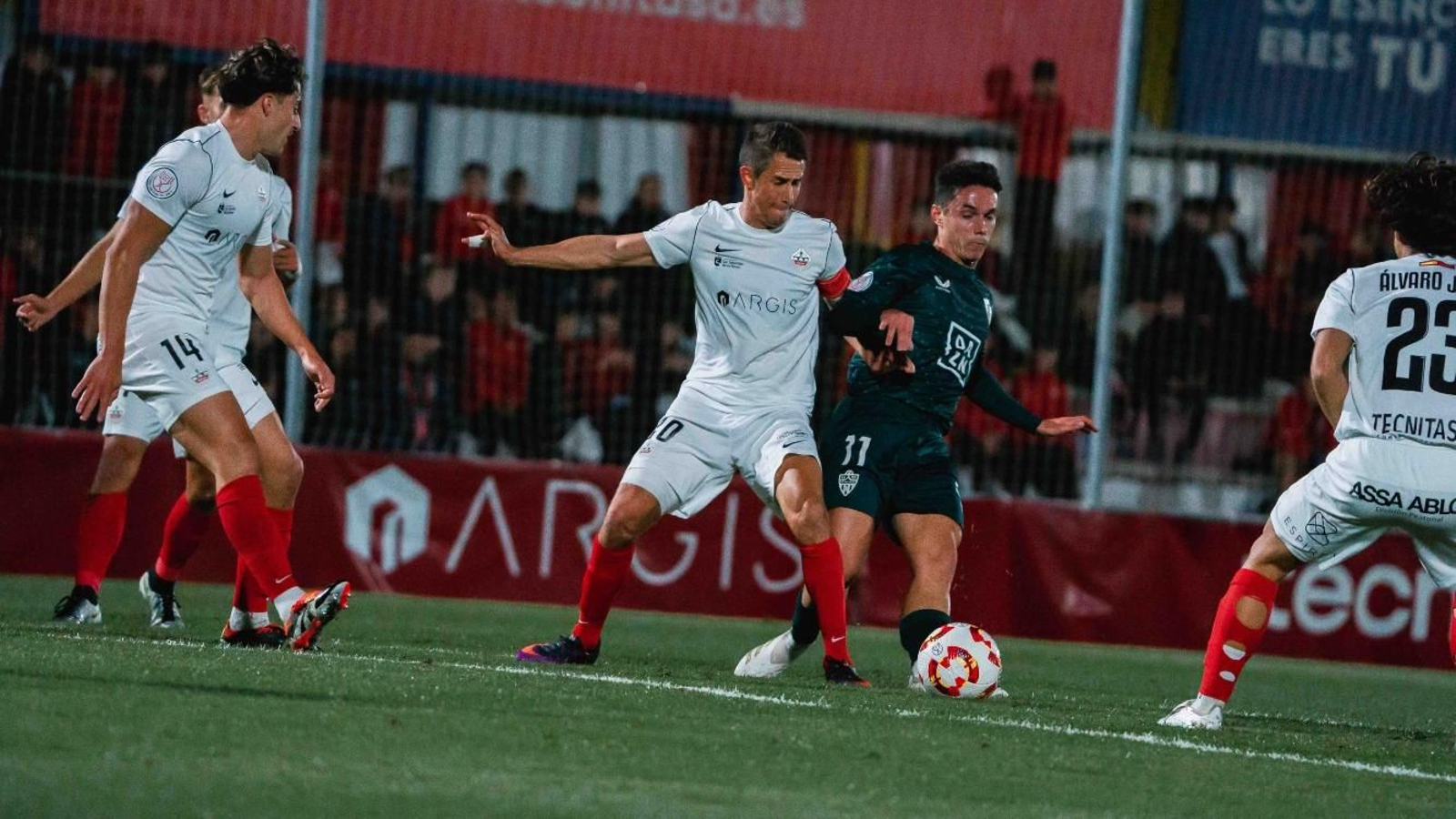 Sergio Arribas, en el duelo ante el Sanse en la primera ronda copera del curso pasado.