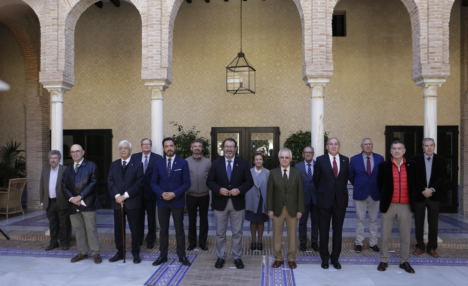 El consejo asesor de la candidatura de Carmona a la Unesco.