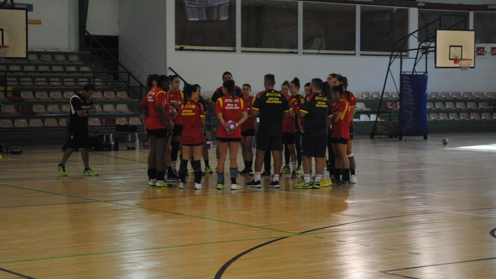 El grupo en el Rafael Florido antes de arrancar la sesión