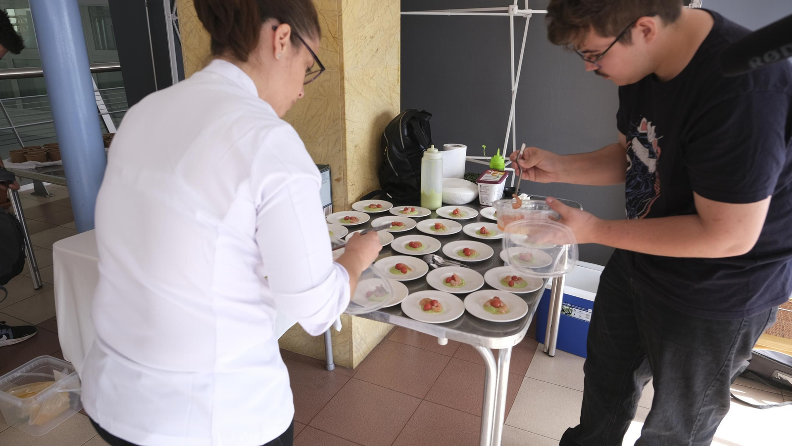 Taller gastronómico de la Gamba Roja de Almería, en imágenes