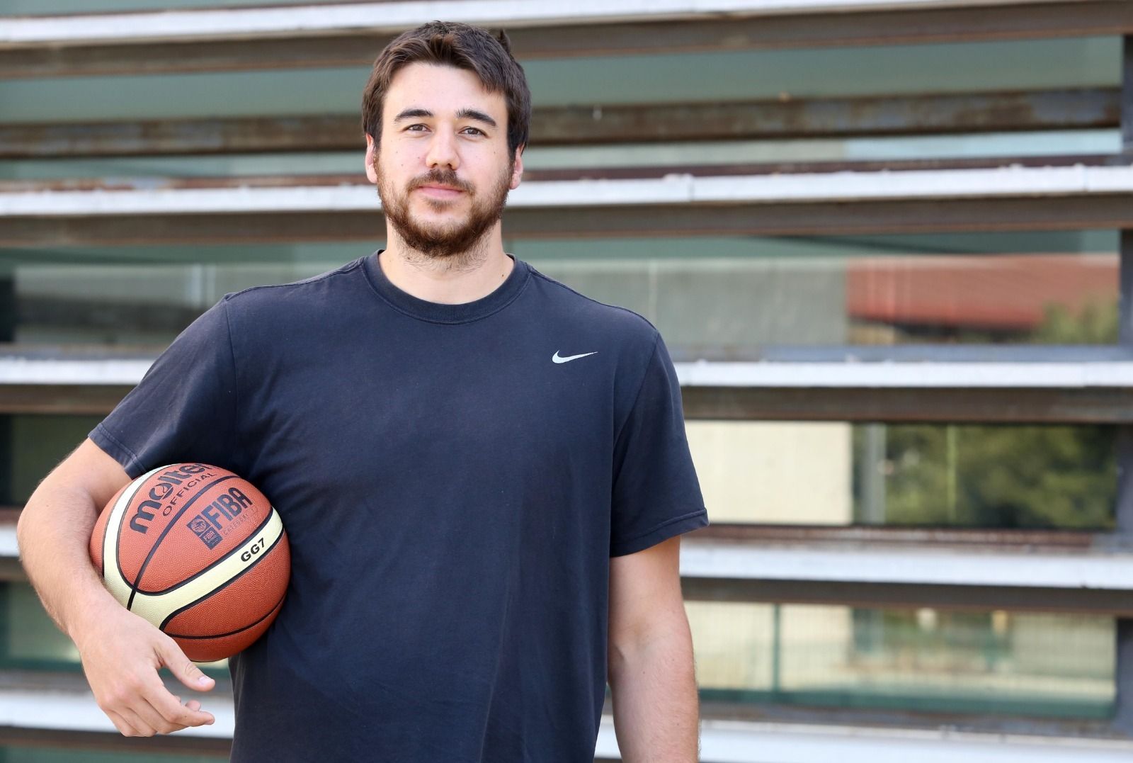 Pablo Román, en el Palacio de Deportes de Chapín.
