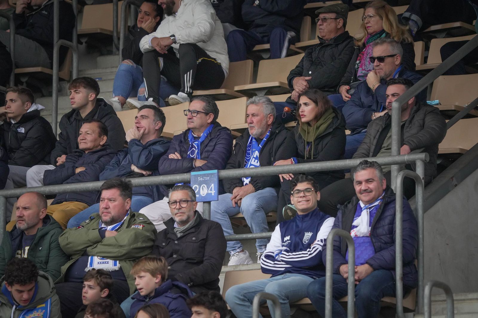 Búscate en el partido del Xerez CD - UD Melilla