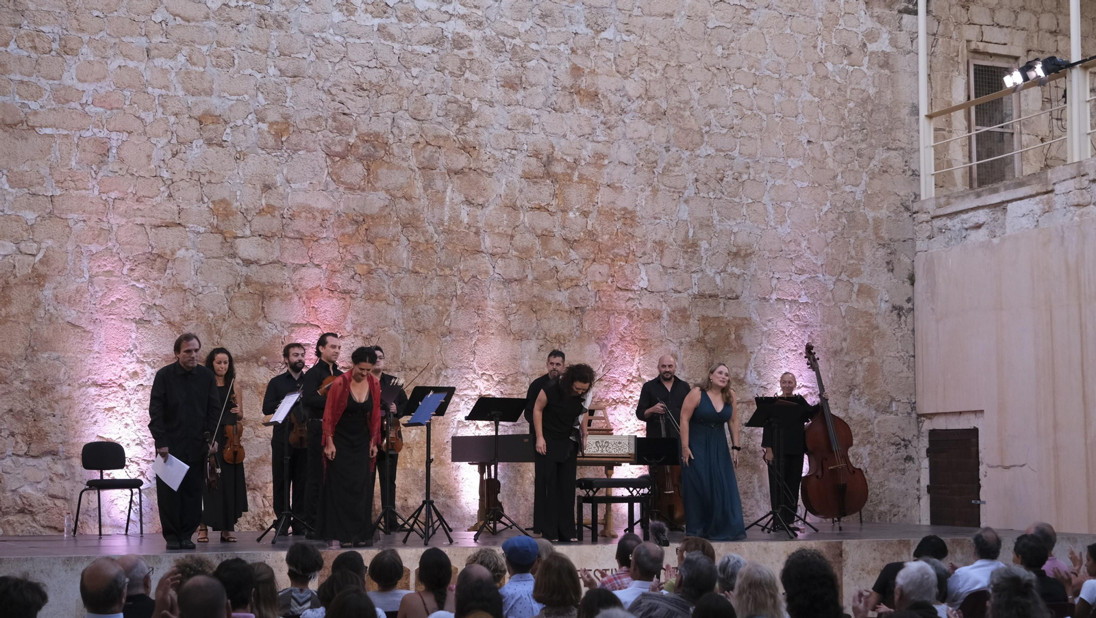 Imágenes del concierto de Harmonía del Parnás en el Festival de Música Renacentista y Barroca de Vélez Blanco