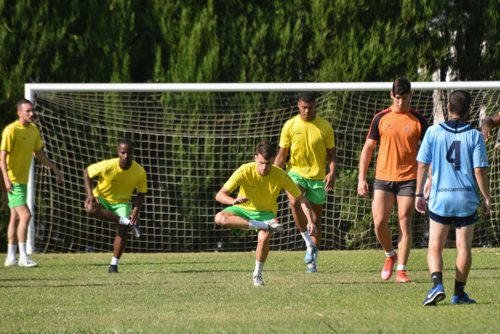 Primer entrenamiento de pretemporada de la UD Los Barrios