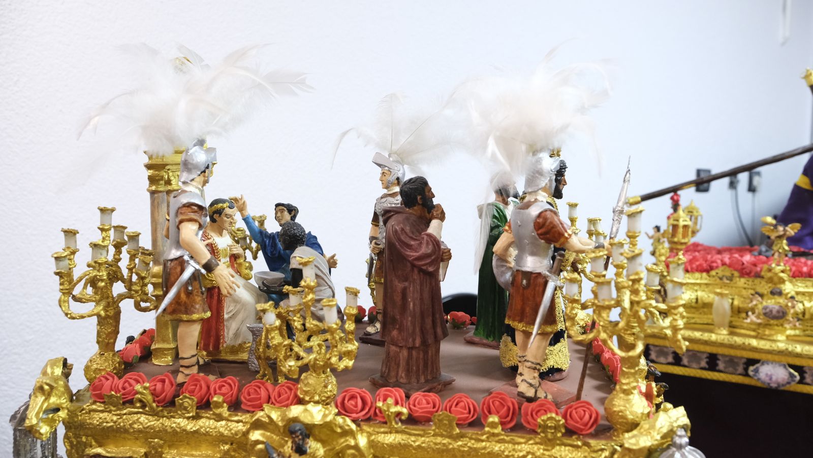 Fotogalería de la colección en miniatura de la Semana Santa de Almería.