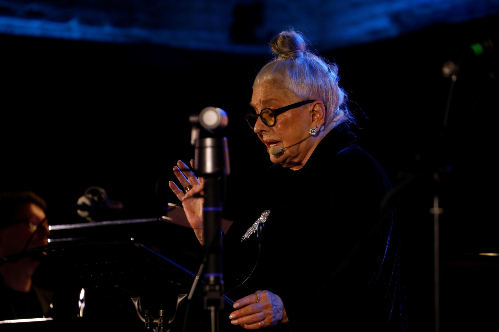 El homenaje de Lola Herrera a sus poetas predilectos en Cosmopoética, en imágenes