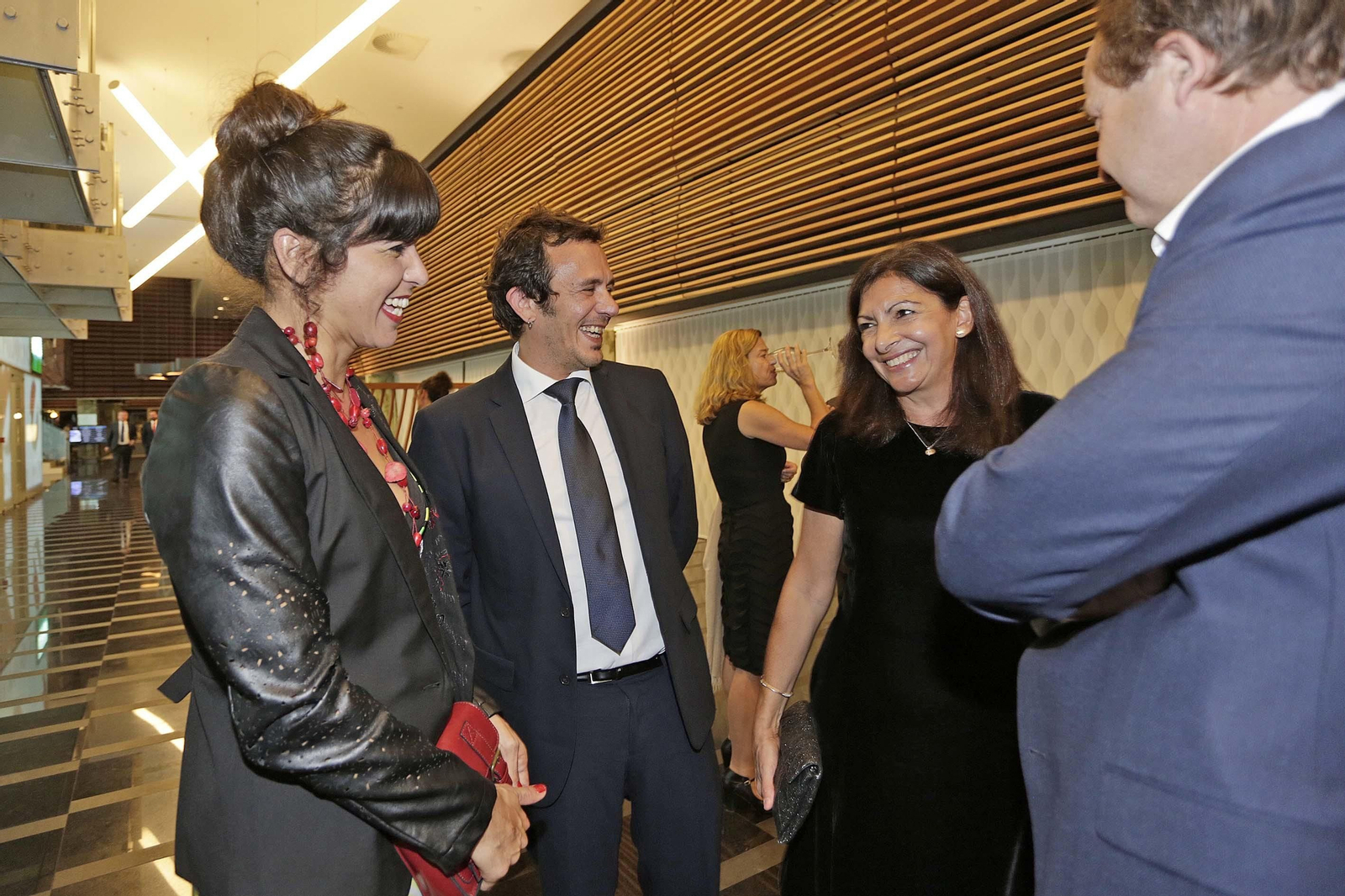 Las imágenes de la entrega del I Premio Federico Joly a Anne Hidalgo