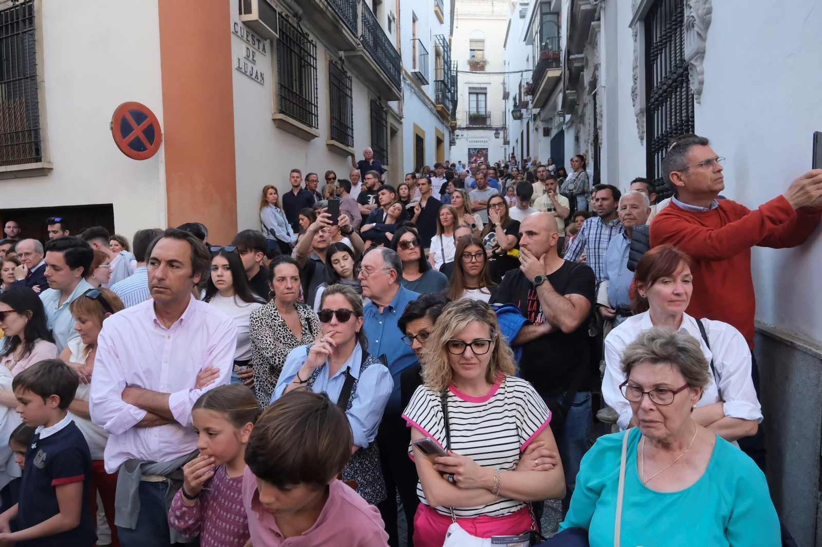 Viernes Santo en Córdoba: la procesión de la Expiración, en imágenes