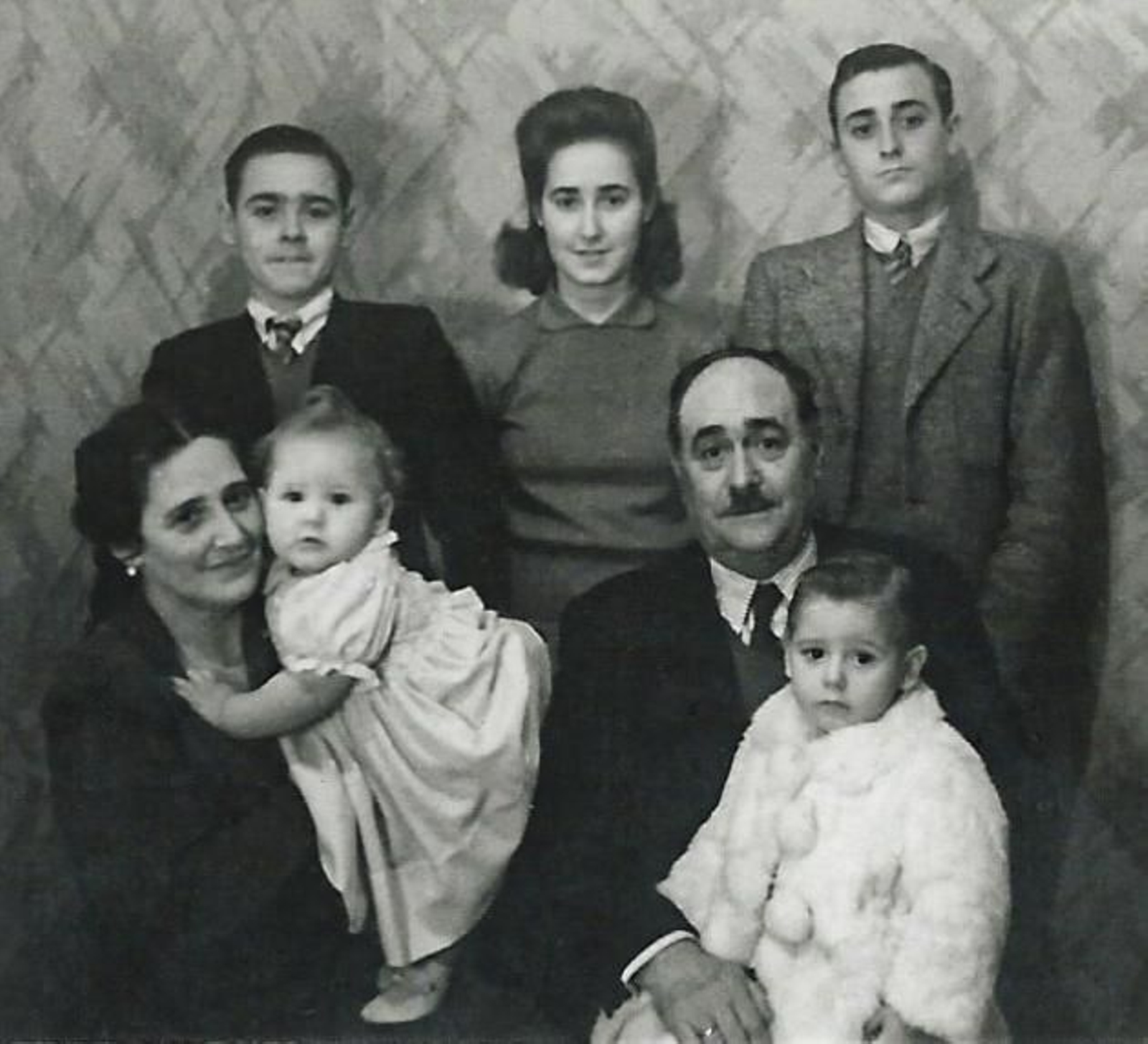 Virginia Gómez Spencer y Antonino Zobarán e hijos