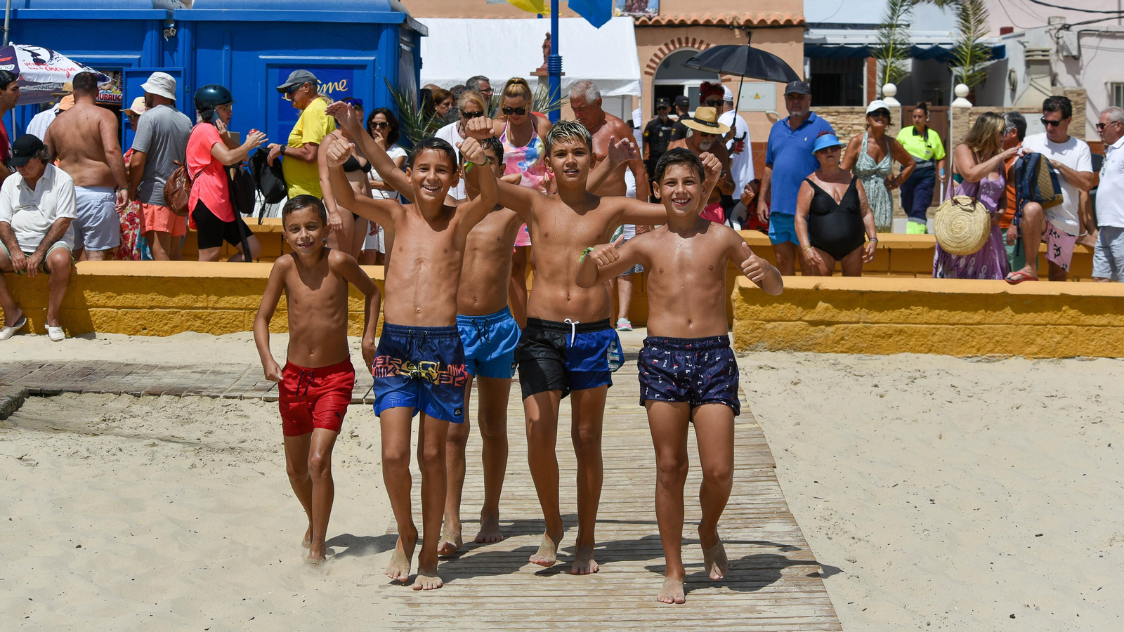 La romería marítima de la Virgen de la Palma en El Rinconcillo, en imágenes