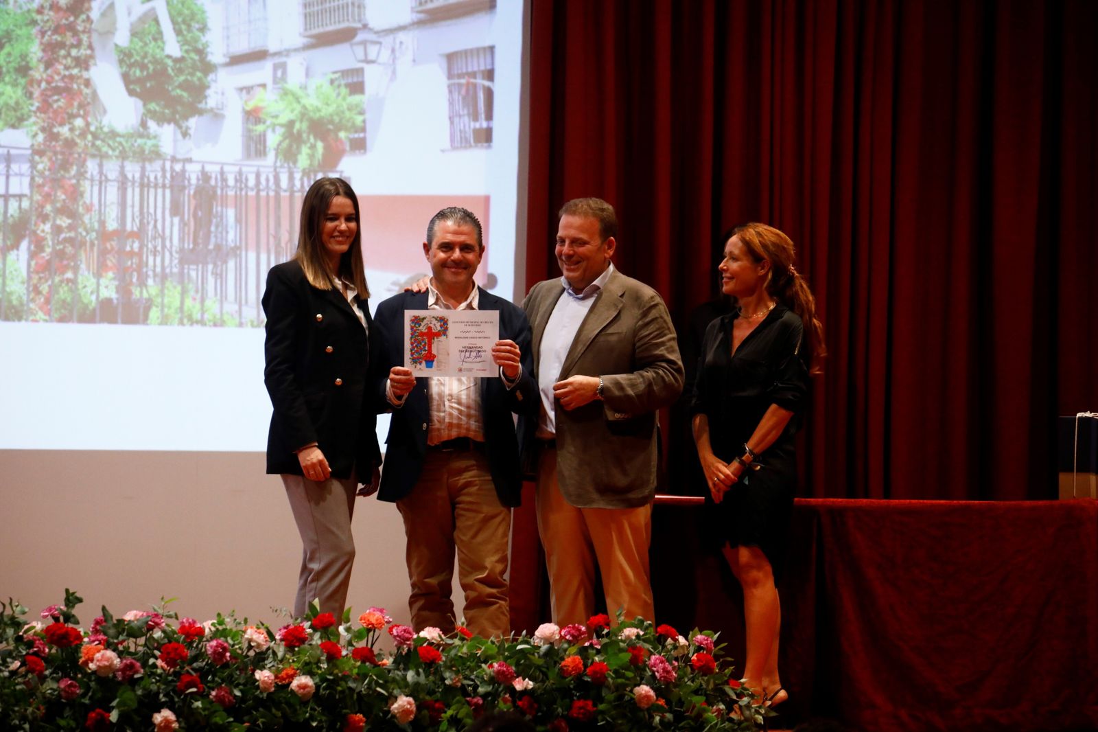 La entrega de premios a los ganadores del Mayo Festivo de Córdoba, en imágenes