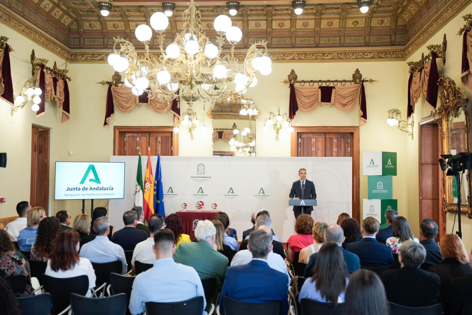 El Día de la Empresa Andaluza de Almería, en imágenes