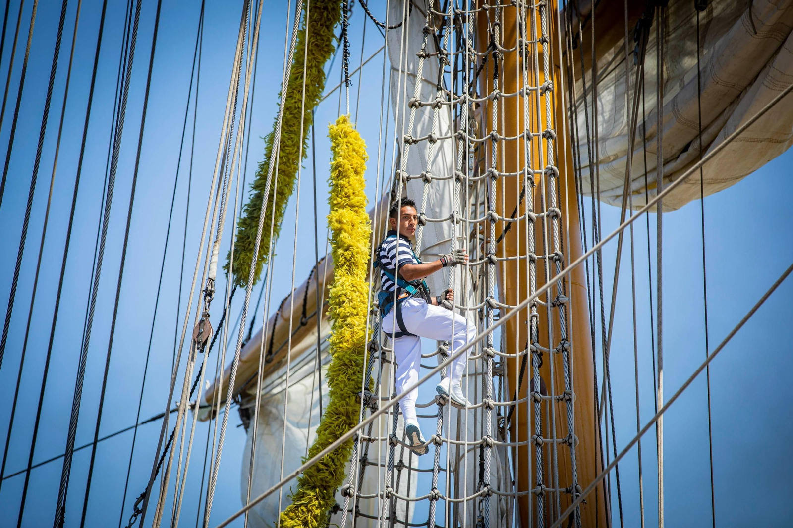 Una mirada a la despedida de Cádiz a la Gran Regata