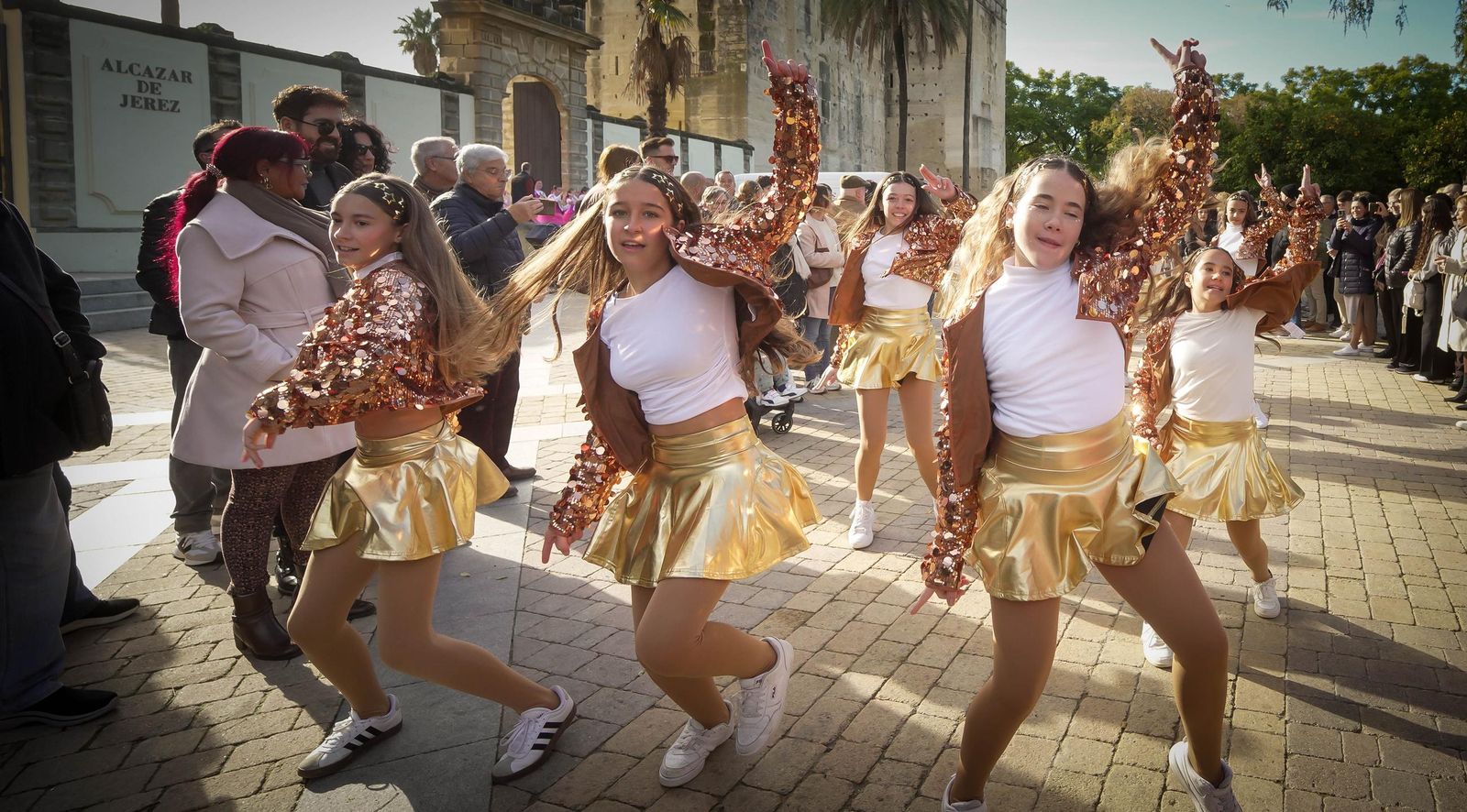 Imágenes del pasacalles Cascanueces en Jerez