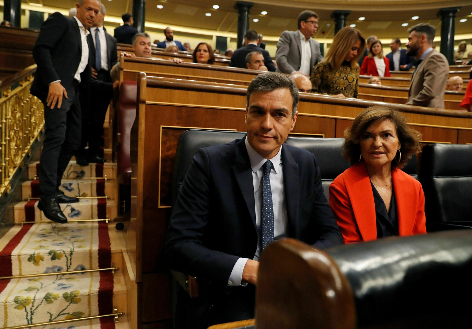 Pedro Sánchez y Carmen Calvo