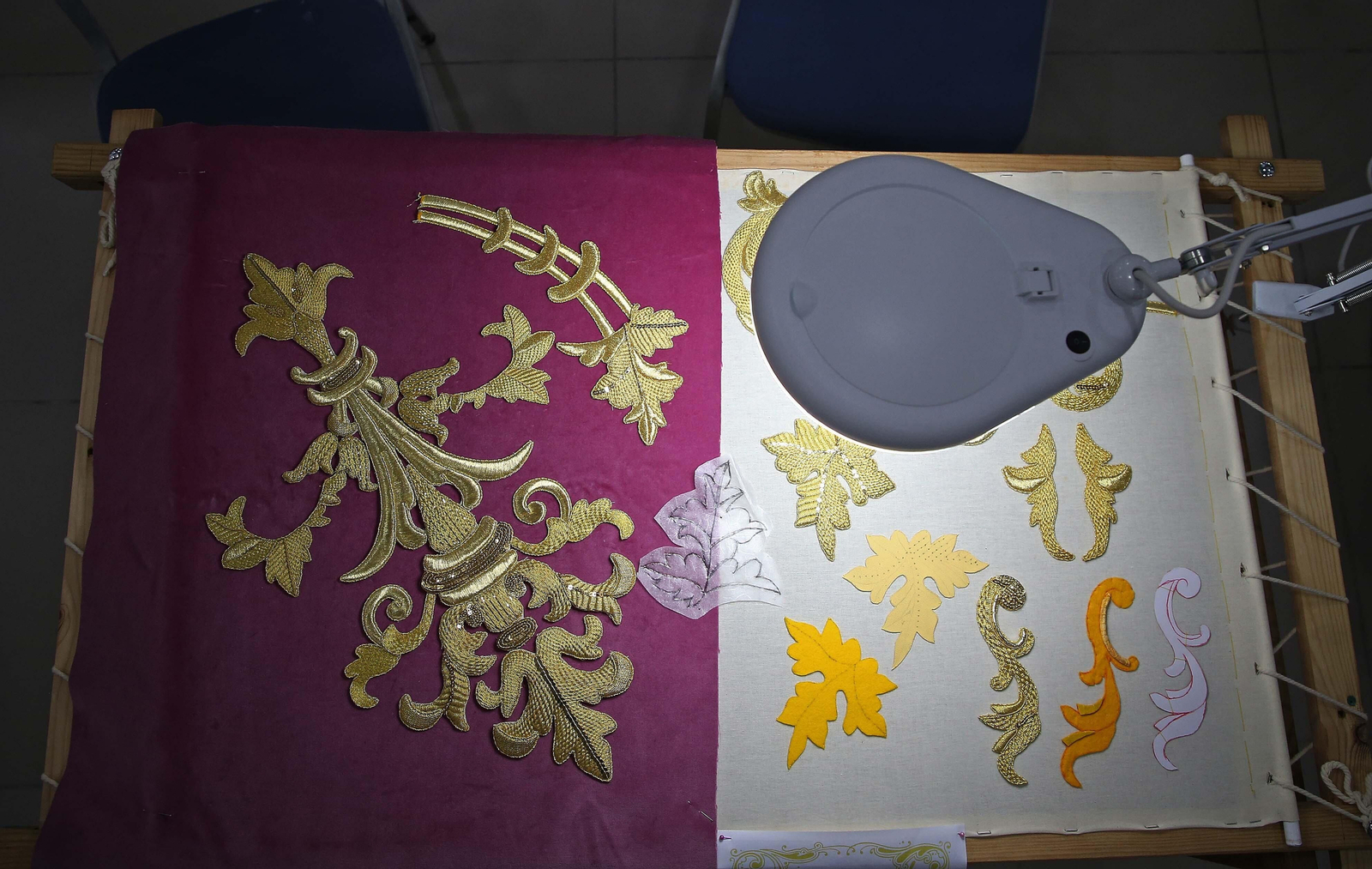 Fotos de la exposición de enseres cofrades en La Línea