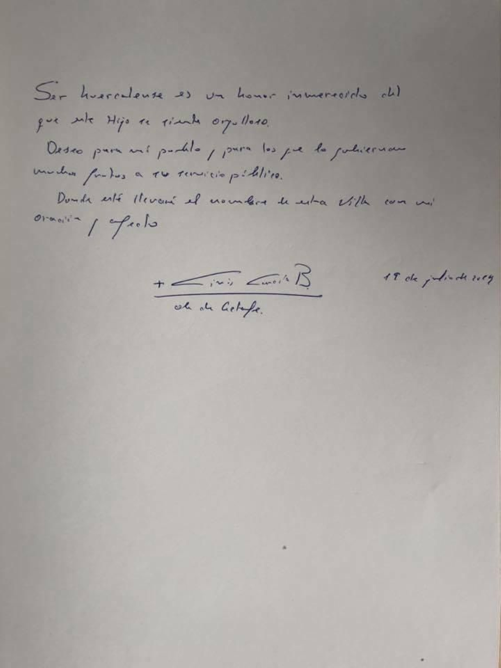 Mensaje de García Beltrán en el Libro de Honor de Huércal-Overa