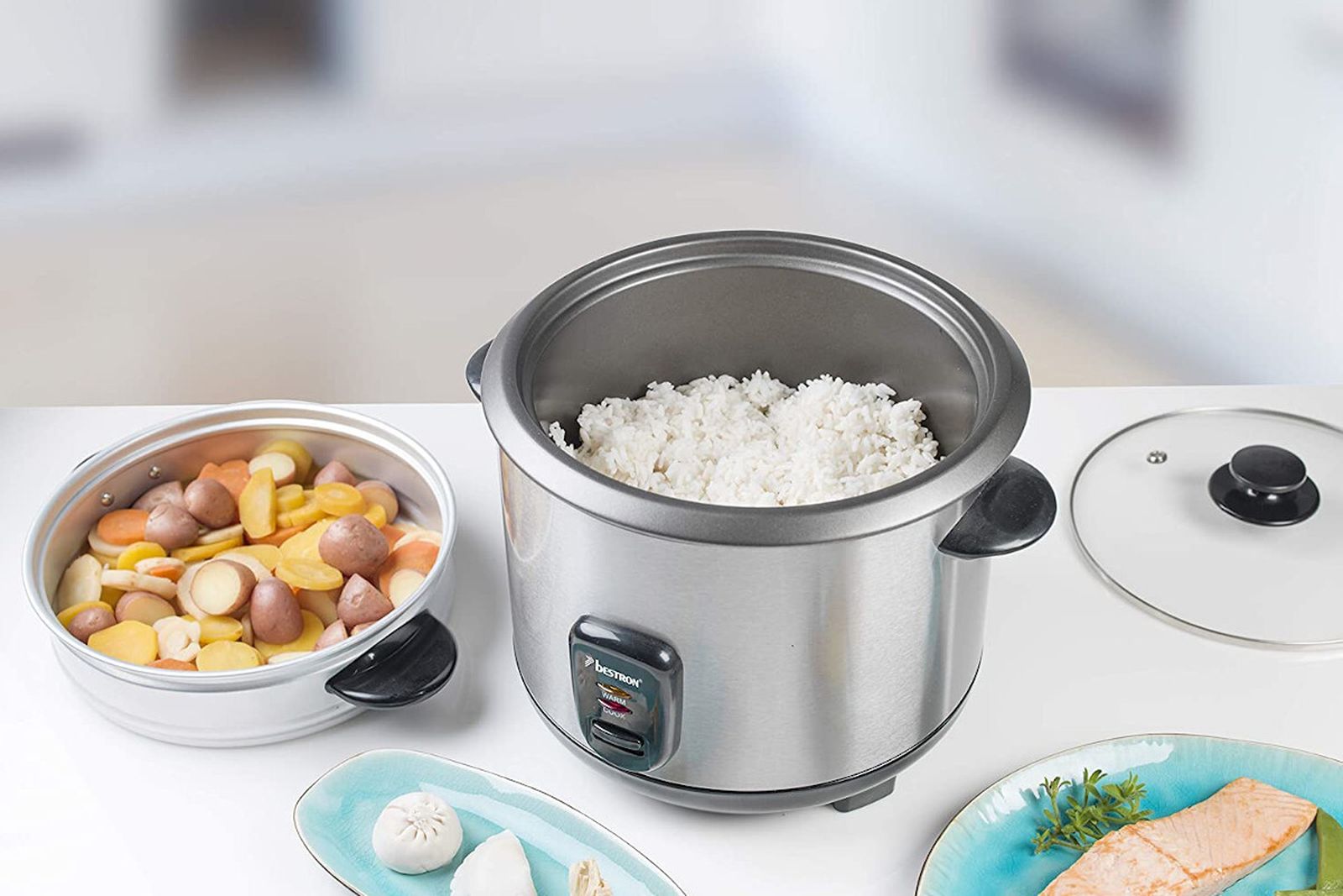 Cocinando con una olla arrocera de acero inoxidable