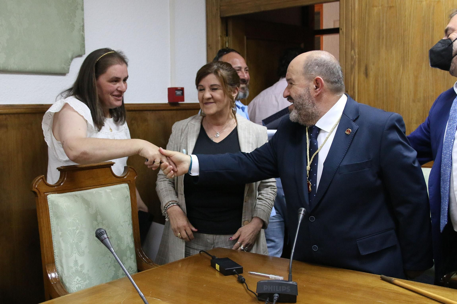 Fotogalería de la toma de posesión de Francisco Lirola como nuevo alcalde de Dalías